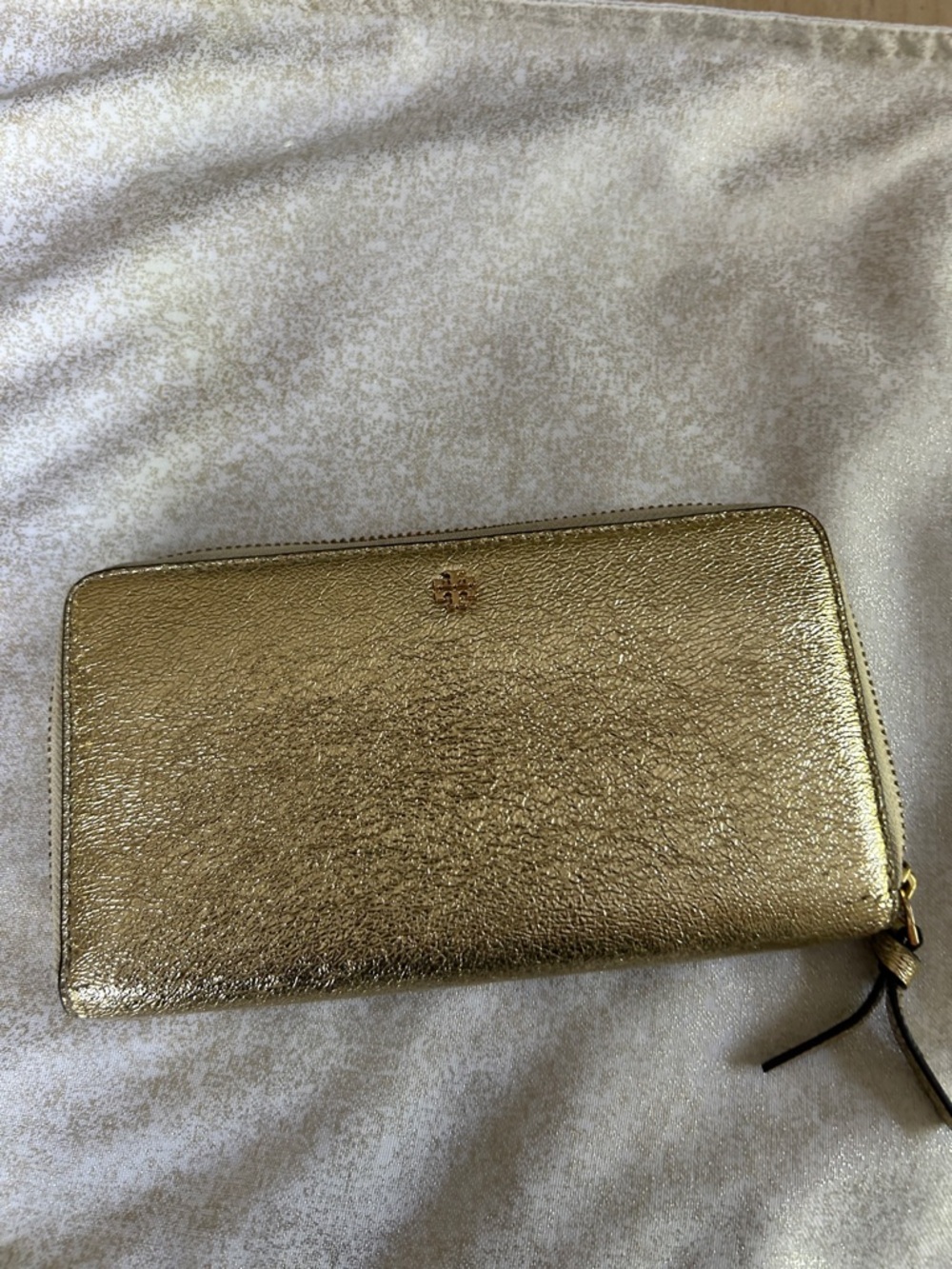 Tory Burch Metallic Gold Leather Zip Wallet